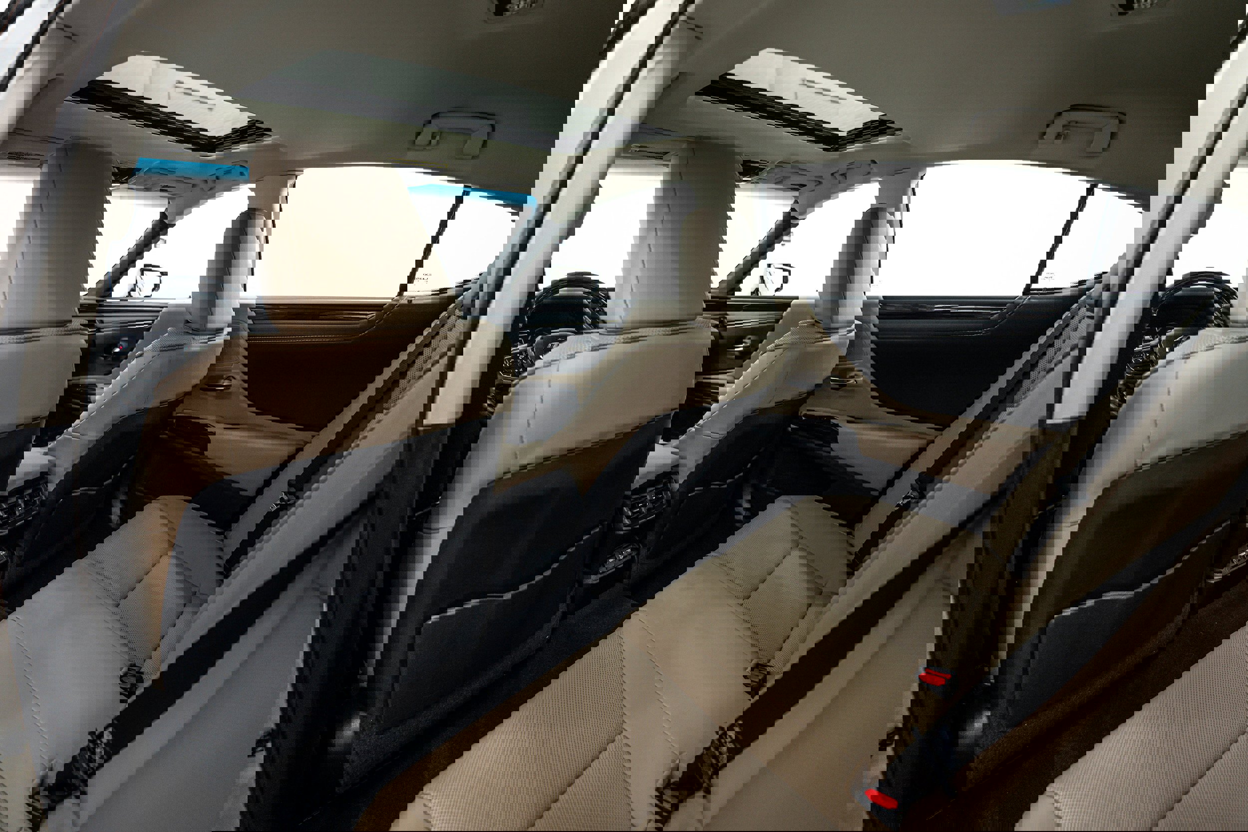 Used 2021 Lexus ES 250 w/ Premium Package image 14