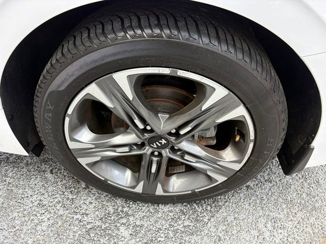 Used 2021 Kia K5 EX image 3