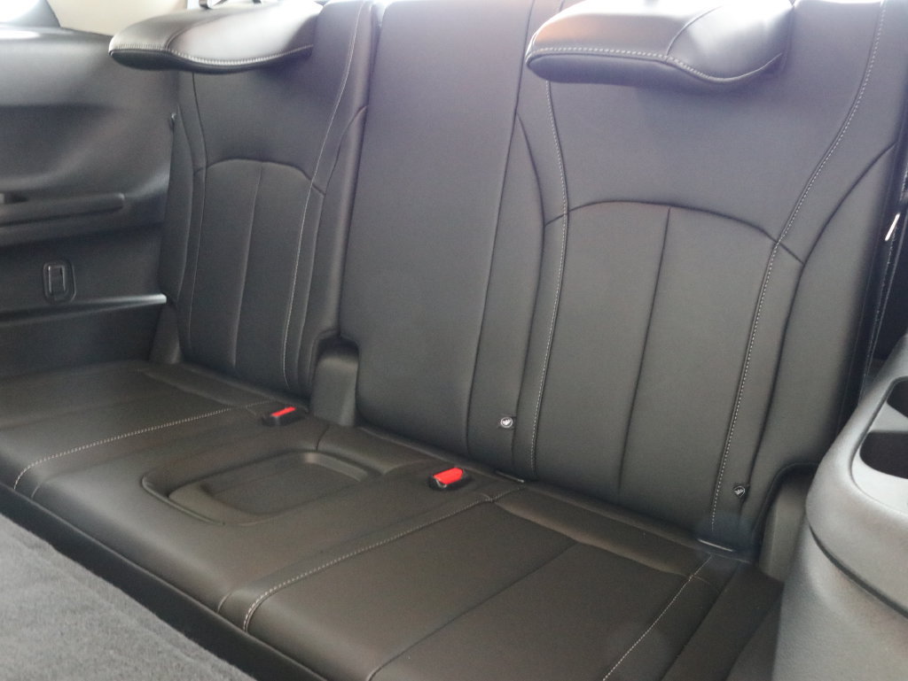 Used 2025 INFINITI QX60 Pure w/ Cargo Package AWD/4WD image 34