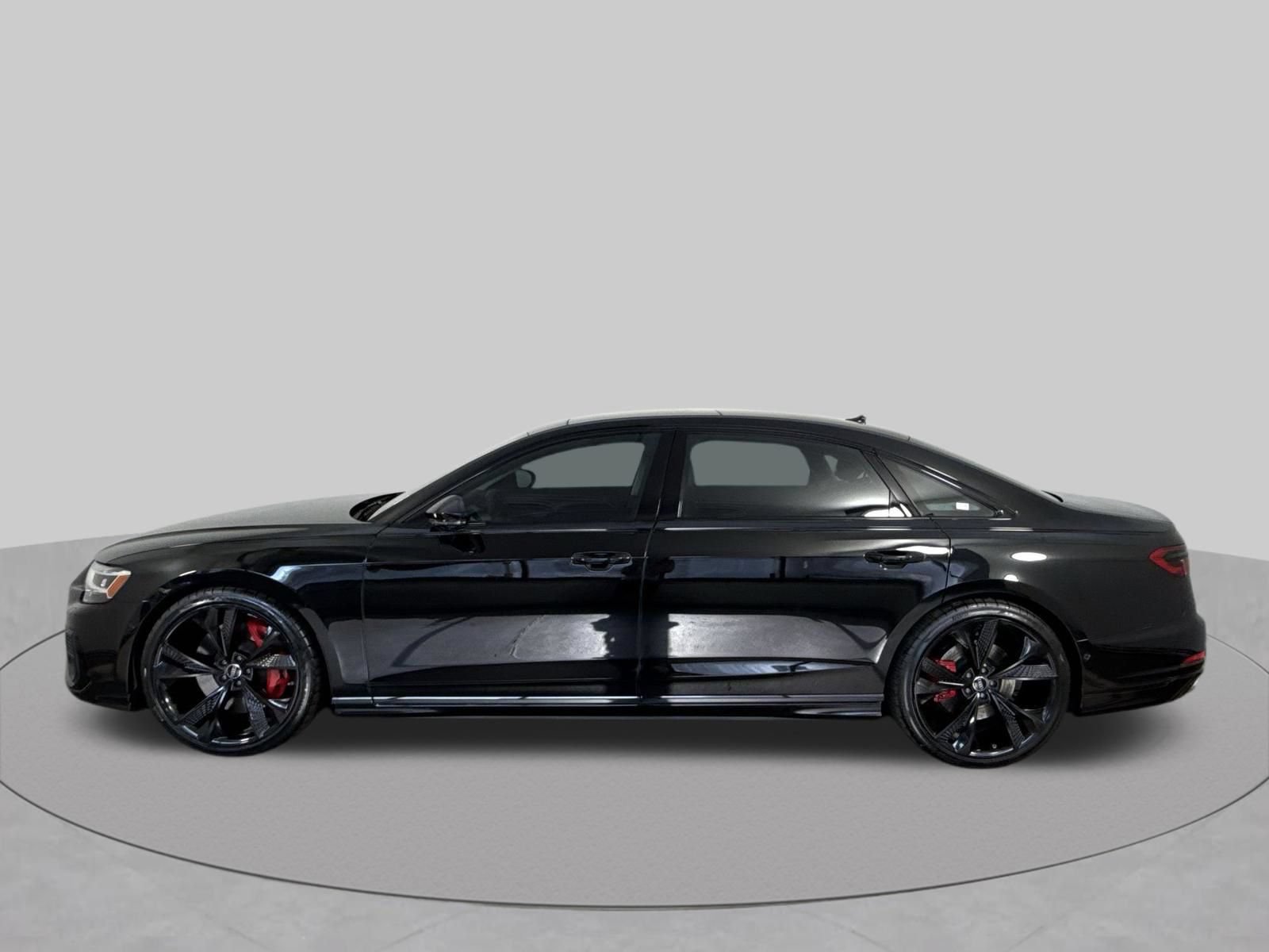 Used 2023 Audi S8 w/ S8 Executive Package AWD/4WD image 29