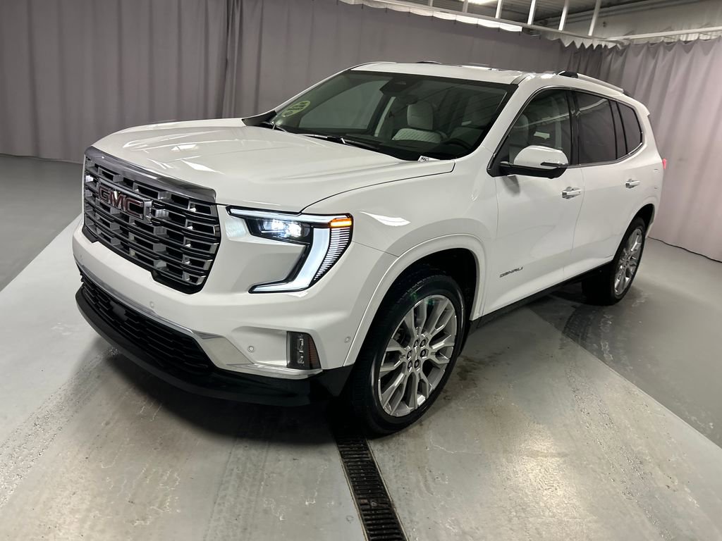 New 2026 GMC Acadia Denali w/ Super Cruise Package image 3