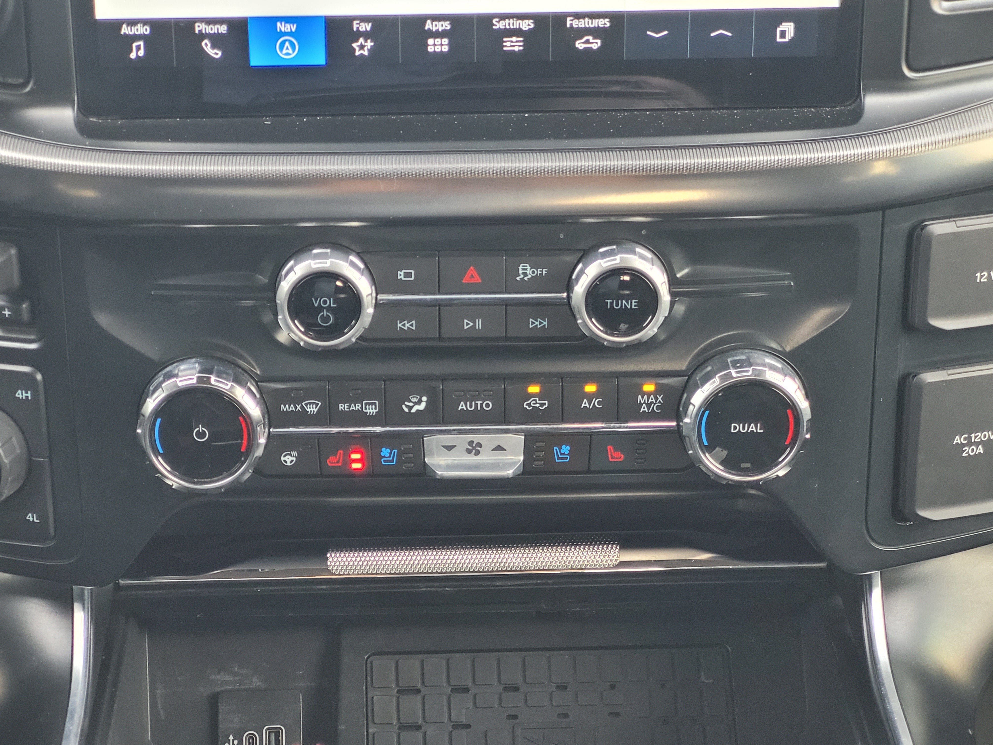 Used 2025 Ford F150 Raptor AWD/4WD image 16