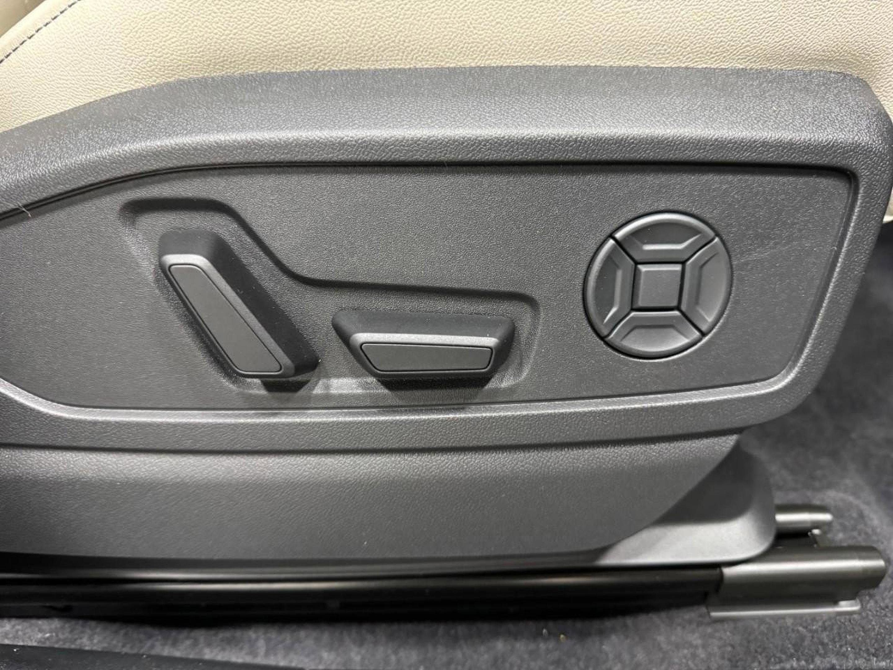 New 2025 Audi Q5 Premium Plus image 20