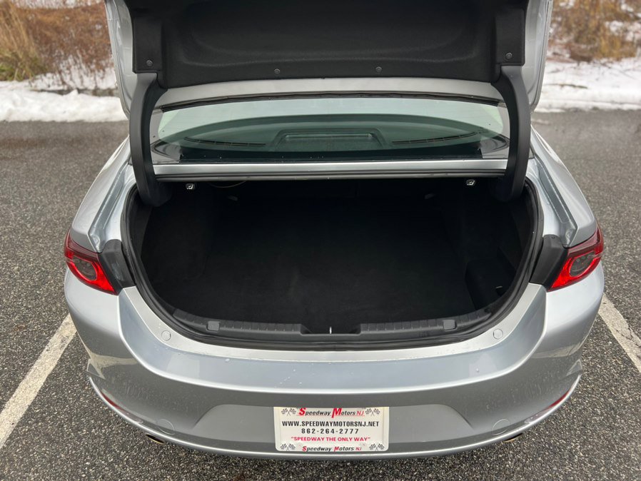 Used 2020 MAZDA MAZDA3 Sedan w/ Select Package image 34