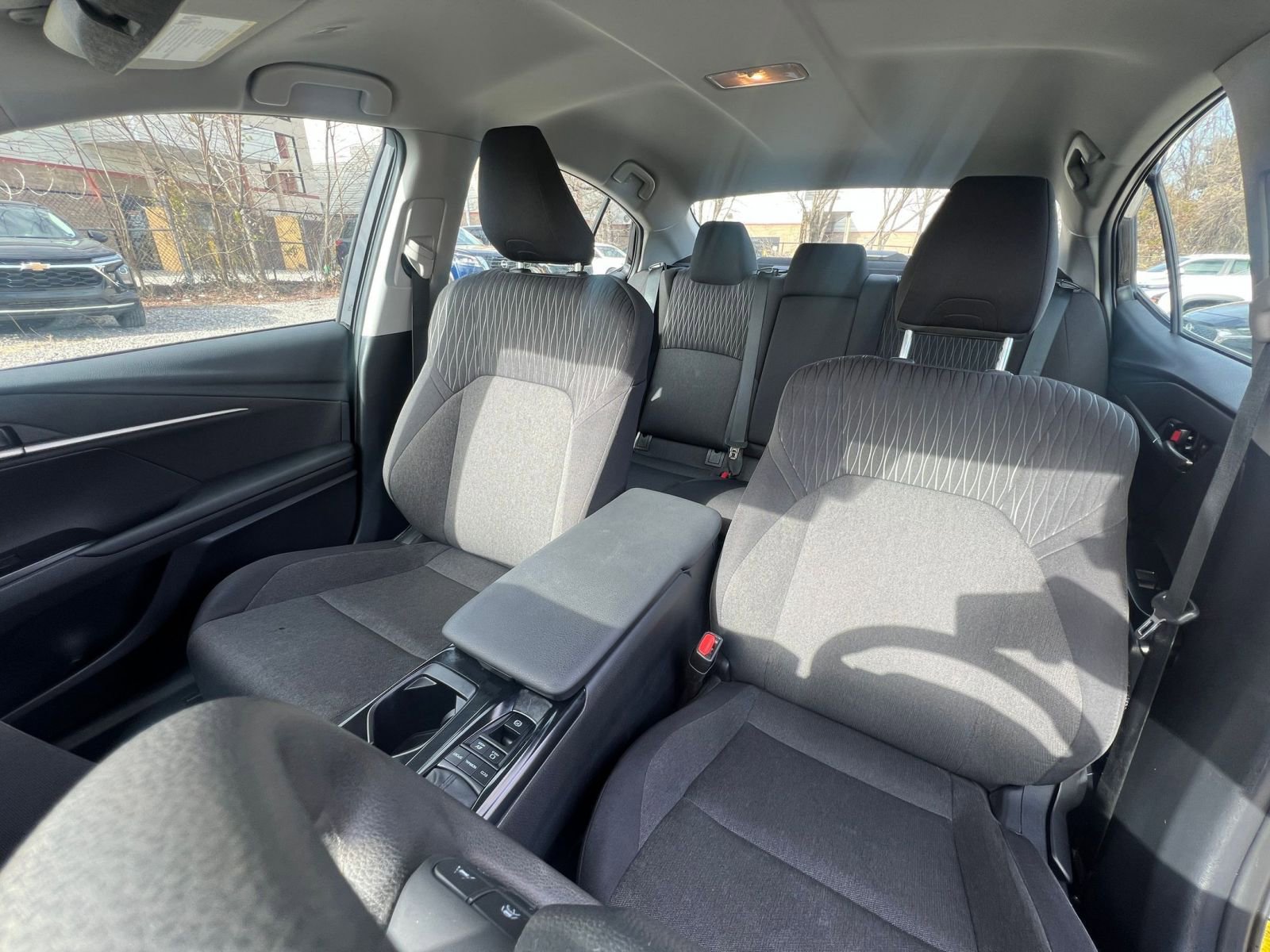 Used 2025 Toyota Camry LE image 35