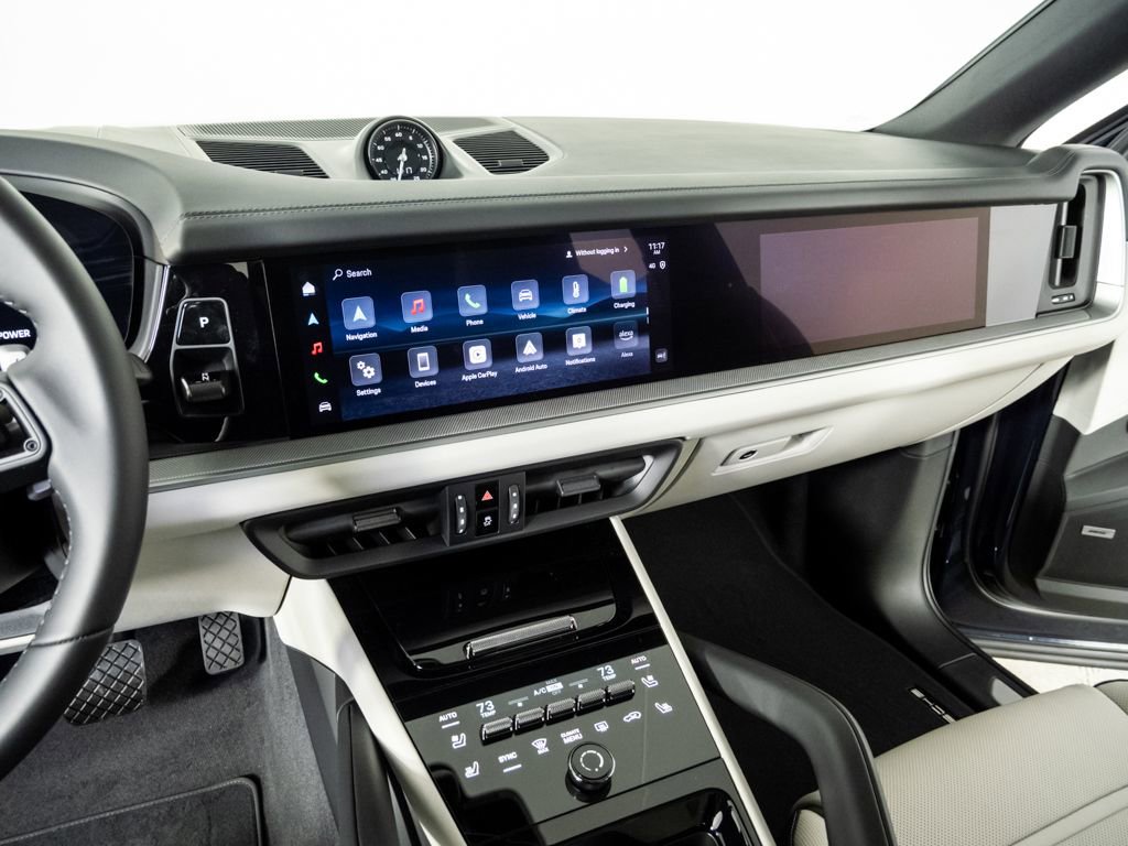 New 2026 Porsche Cayenne Base image 13