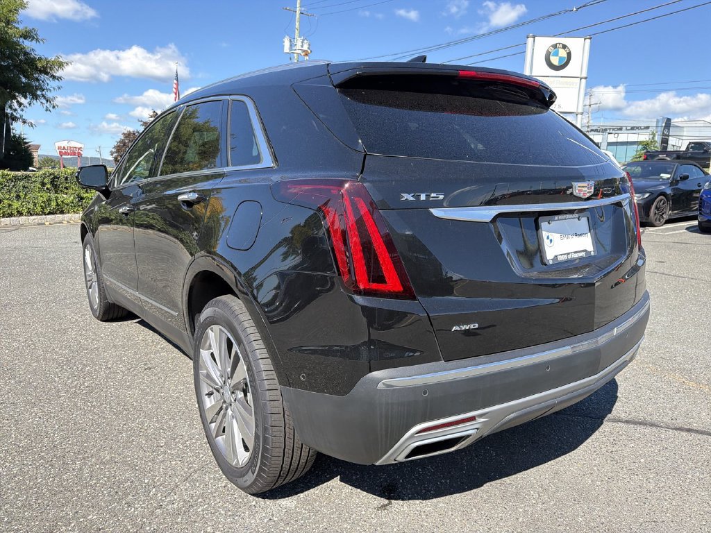 Used 2024 Cadillac XT5 Premium Luxury w/ Technology Package AWD/4WD image 12