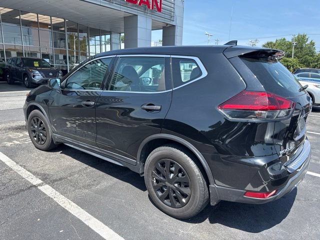 Used 2020 Nissan Rogue S FWD image 7