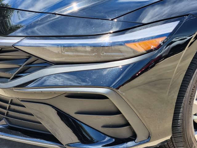 Certified 2025 Hyundai Elantra Sport FWD image 5