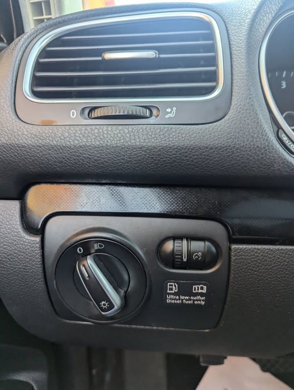 Used 2011 Volkswagen Jetta TDI image 15