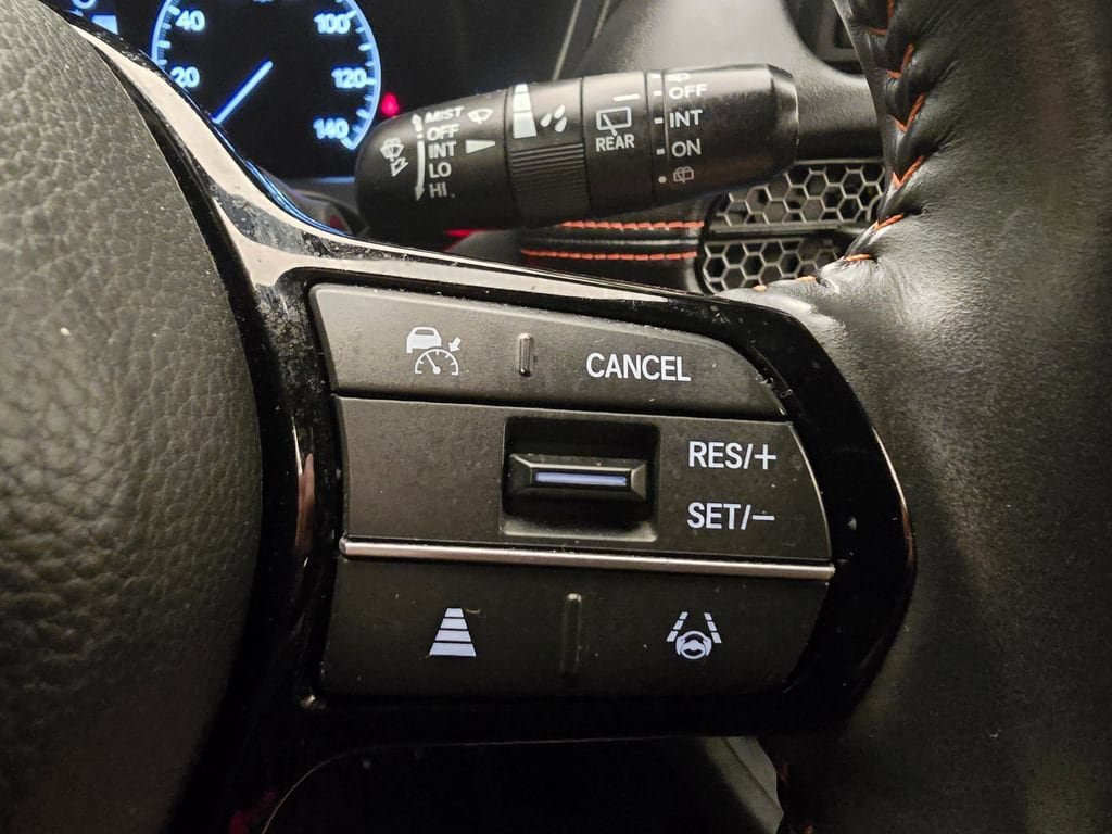 Used 2025 Honda HR-V Sport image 21