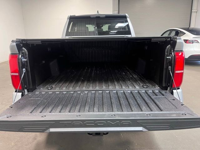 Used 2026 Toyota Tacoma SR5 image 16