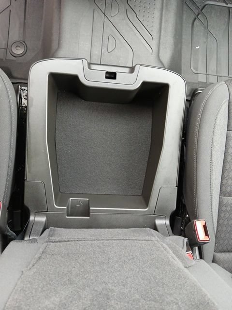 Used 2025 Chevrolet Silverado 1500 Custom RWD image 43