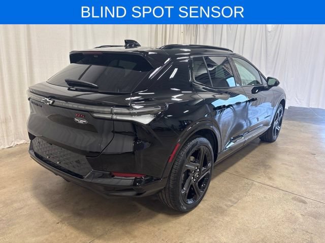 Used 2026 Chevrolet Equinox EV RS w/ Convenience Package II AWD/4WD image 4