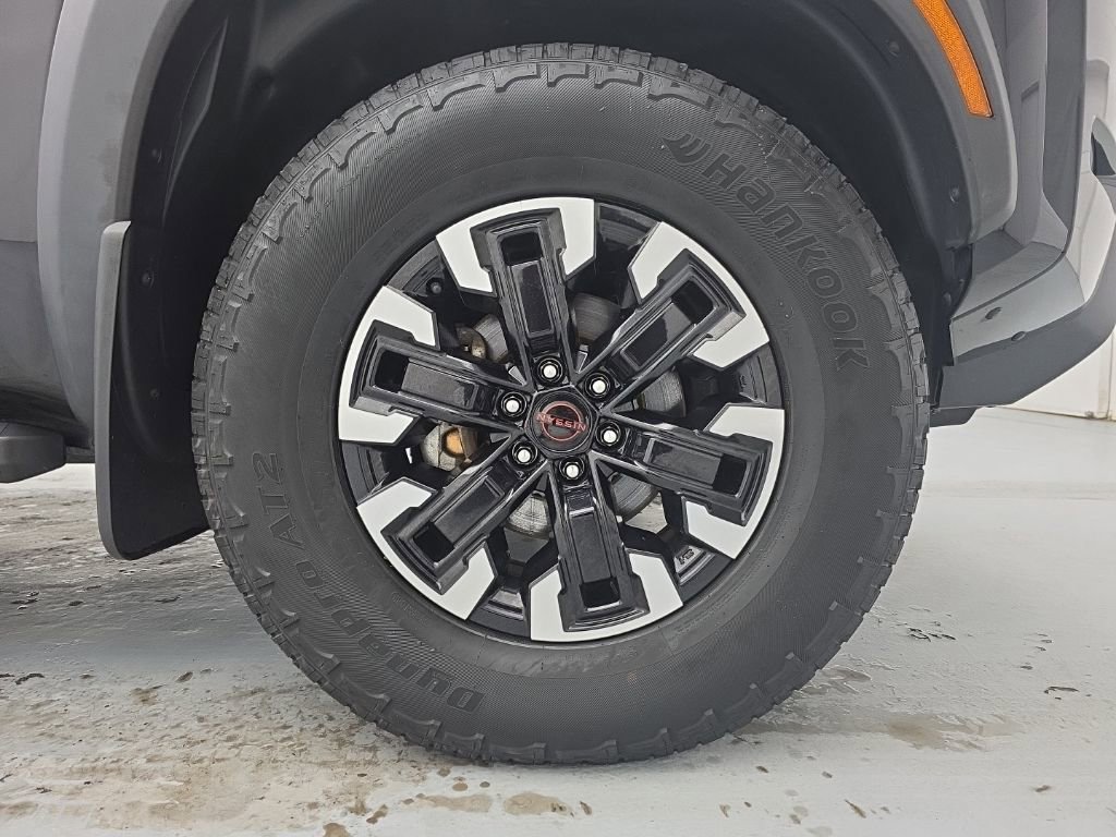 Used 2023 Nissan Frontier PRO-4X w/ Pro Convenience Package image 18