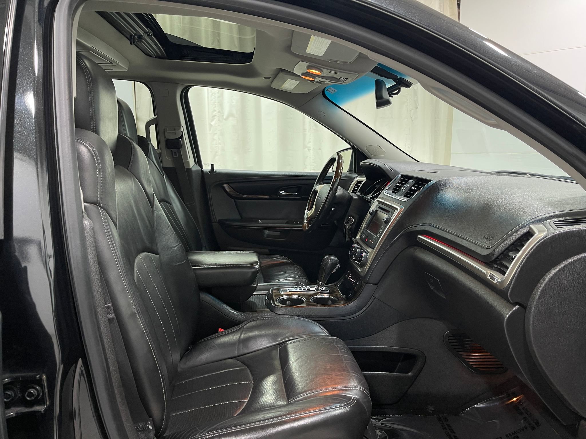 Used 2013 GMC Acadia Denali AWD/4WD image 33