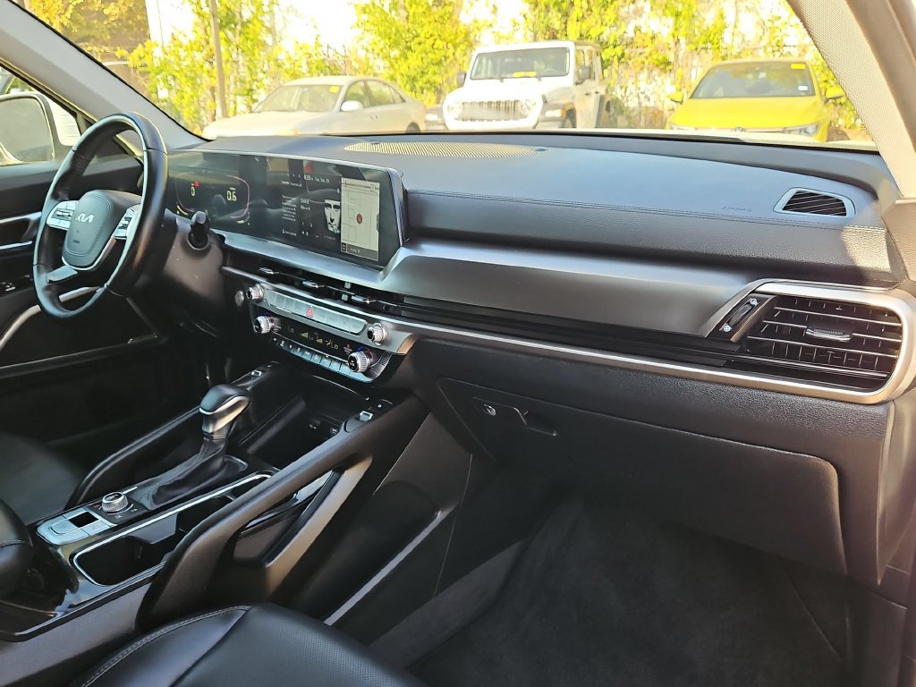 Used 2025 Kia Telluride S AWD/4WD image 33