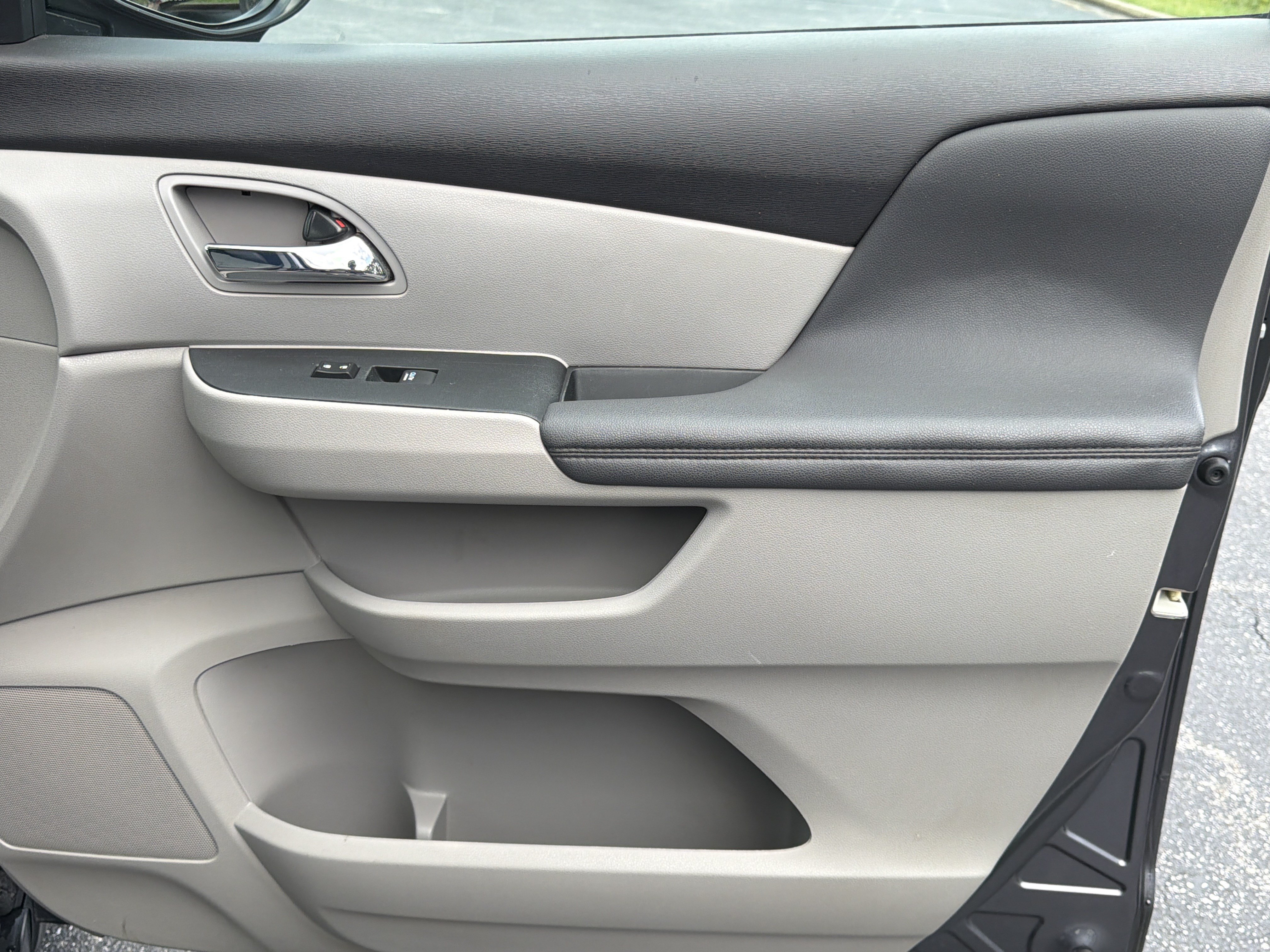 Used 2016 Honda Odyssey EX-L image 14
