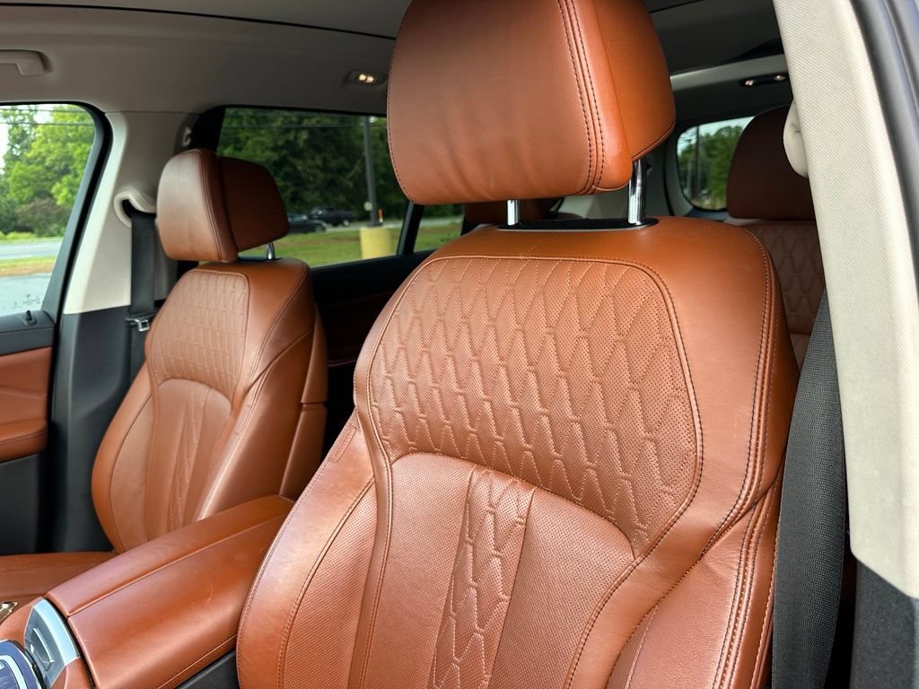 Used 2023 BMW X7 xDrive40i w/ Premium Package AWD/4WD image 15