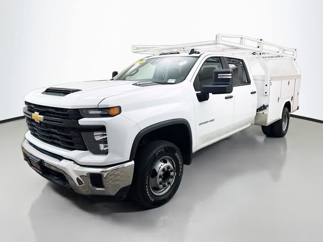 Used 2024 Chevrolet Silverado 3500 W/T w/ WT Convenience Package image 4