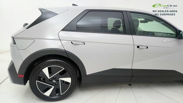 Used 2025 Hyundai Ioniq 5 SE RWD image 30