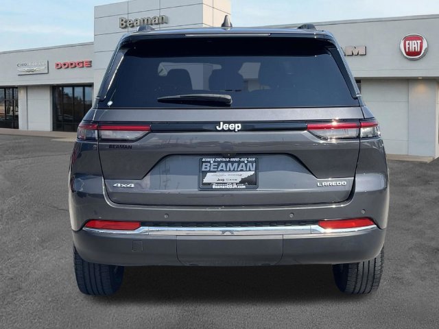 Used 2024 Jeep Grand Cherokee Laredo w/ Luxury Tech Group I AWD/4WD image 6