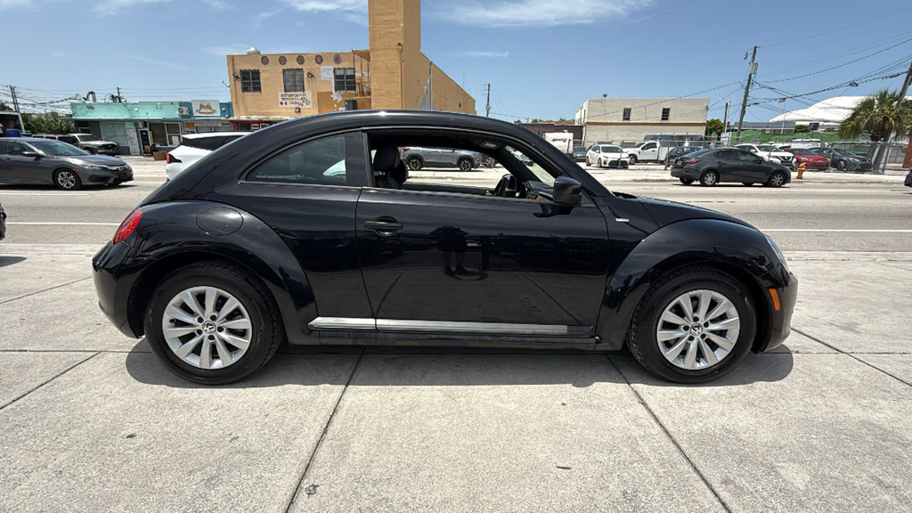 Used 2016 Volkswagen Beetle 1.8T FWD image 15