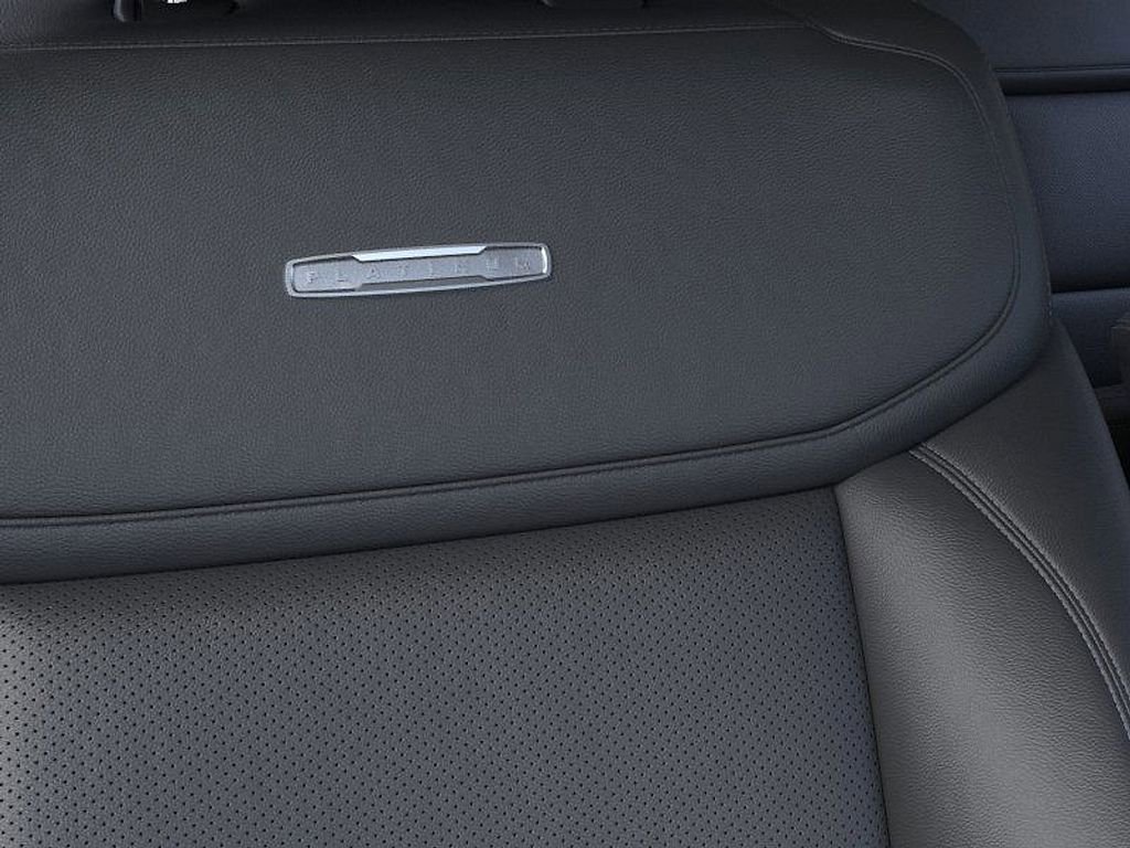 New 2026 Ford Expedition Platinum image 16