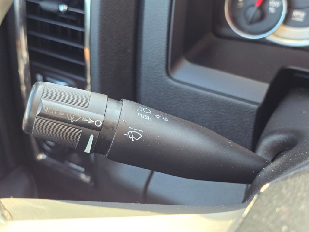 Used 2014 RAM 2500 Laramie w/ Convenience Group image 26