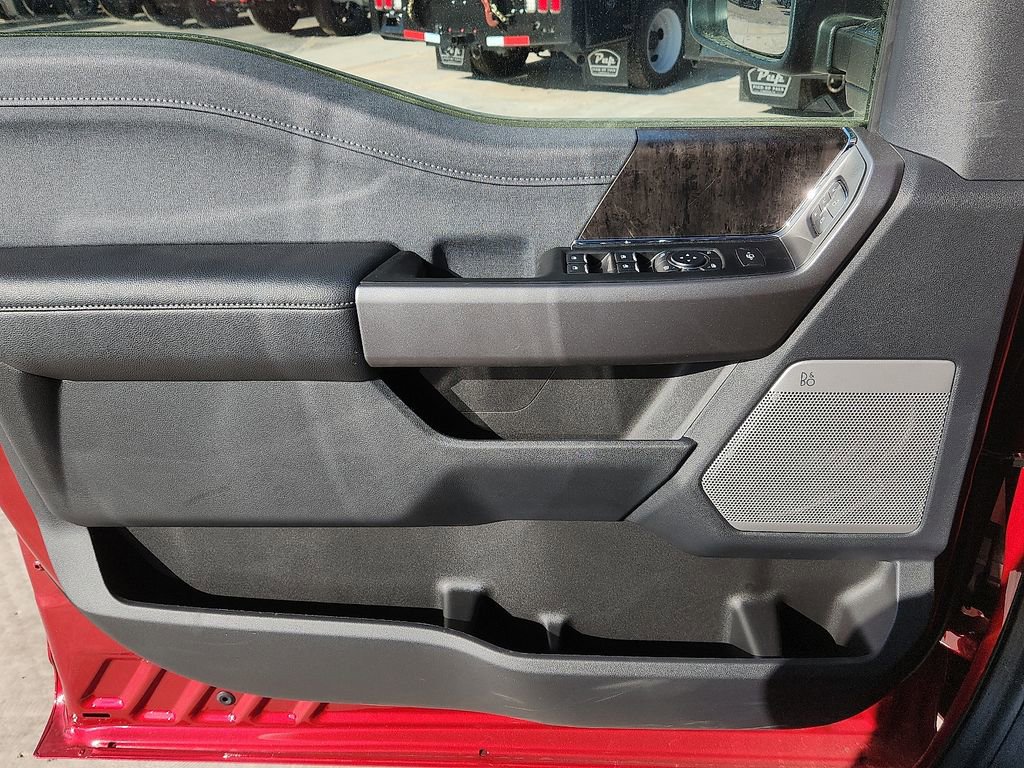 New 2025 Ford F250 Lariat w/ Lariat Ultimate Package AWD/4WD image 10