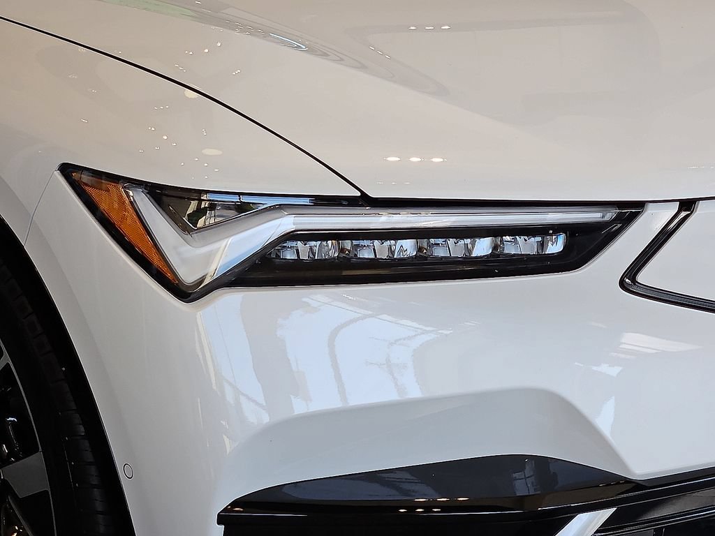 Certified 2024 Acura ZDX Type S AWD/4WD image 8