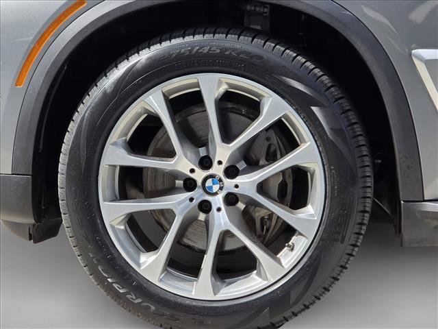 Used 2025 BMW X5 xDrive40i AWD/4WD image 9