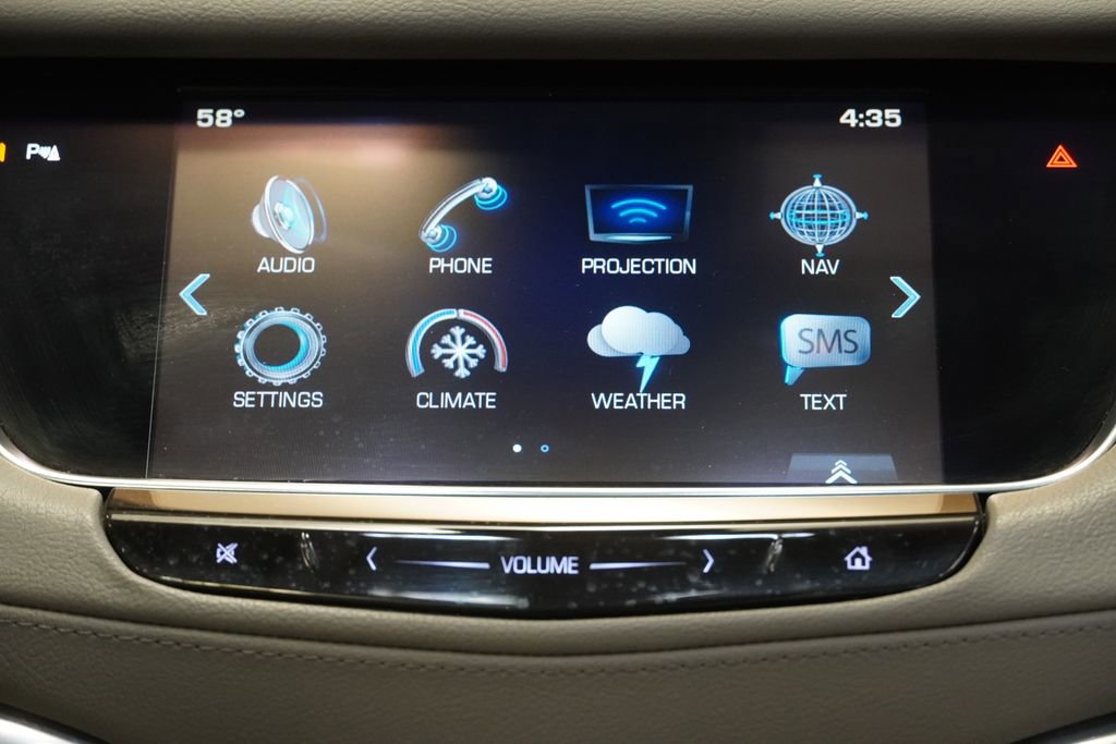 Used 2017 Cadillac XT5 Premium Luxury w/ Advanced Security Package AWD/4WD image 21