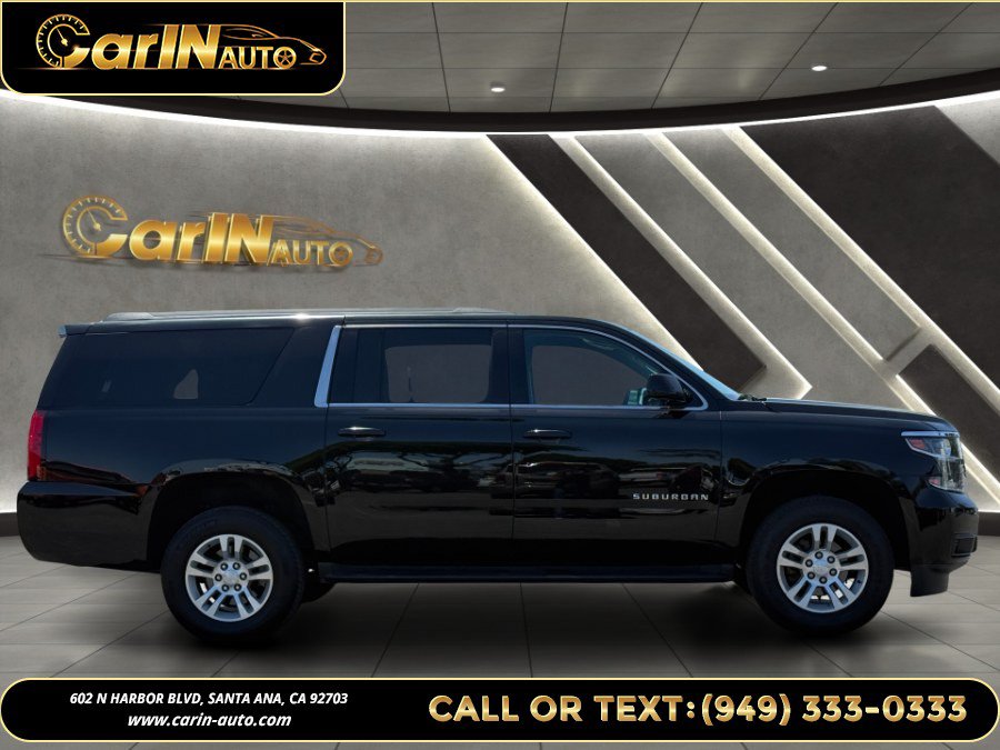 Used 2018 Chevrolet Suburban LS RWD image 4
