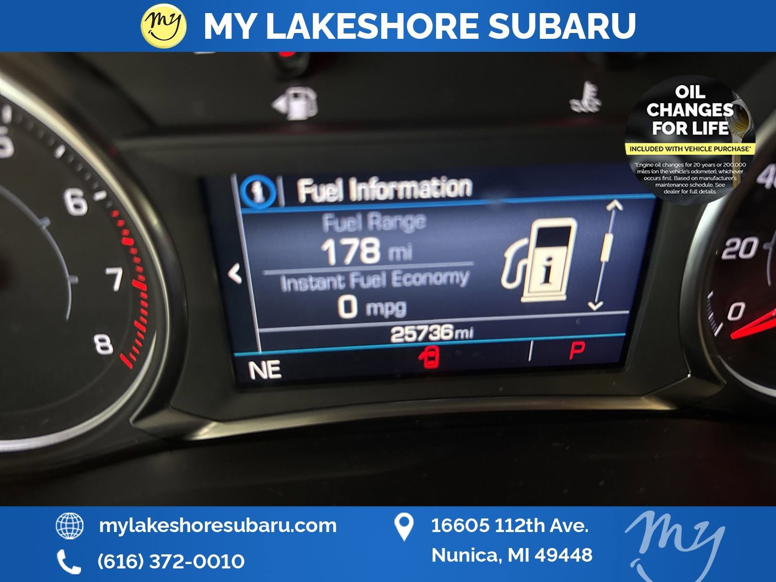 Used 2023 GMC Acadia SLE w/ Driver Convenience Package image 17