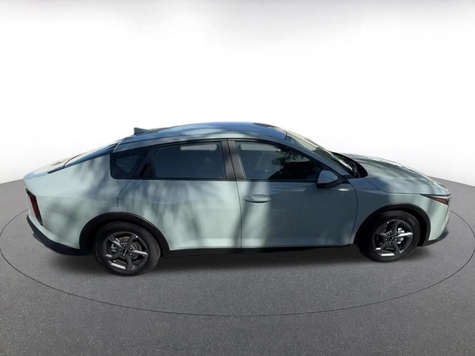 Used 2025 Kia K4 FWD image 16