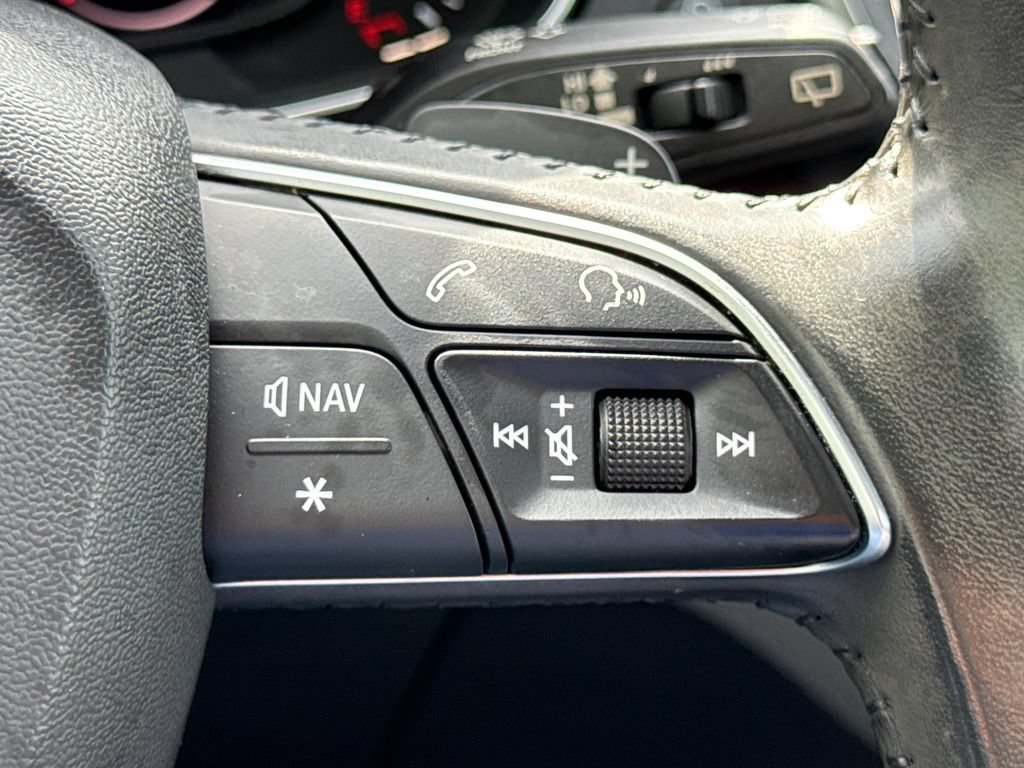 Used 2018 Audi Q5 2.0T Premium Plus w/ Premium Plus Package AWD/4WD image 28