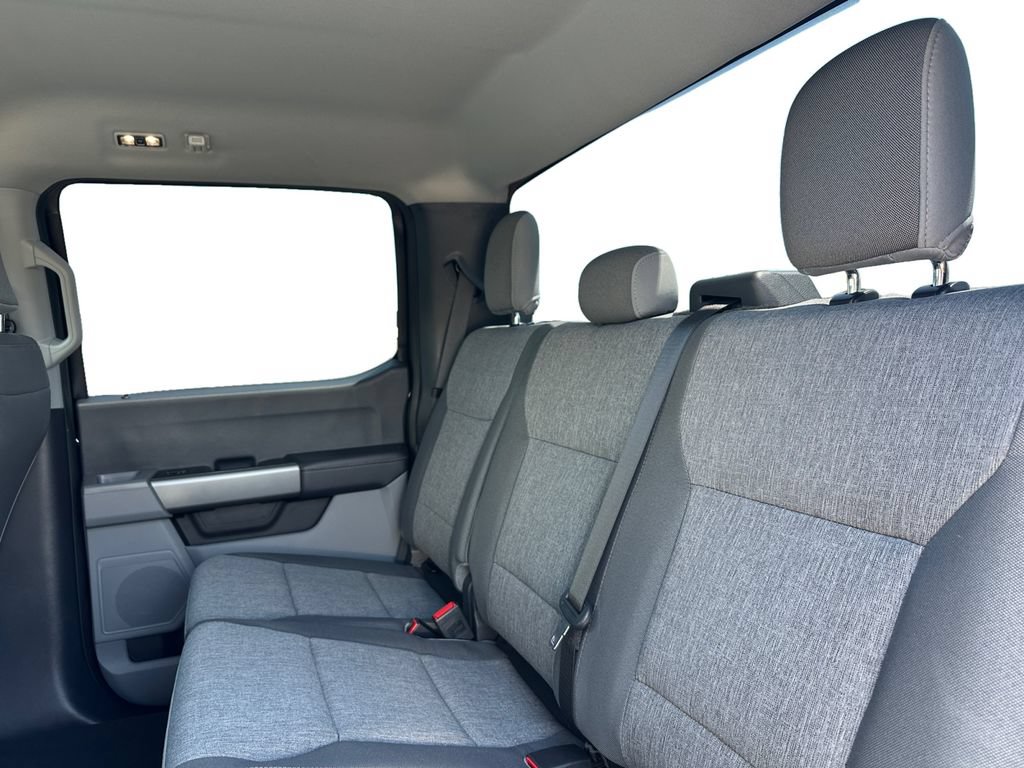 Used 2025 Ford F250 XL w/ STX Appearance Package AWD/4WD image 11