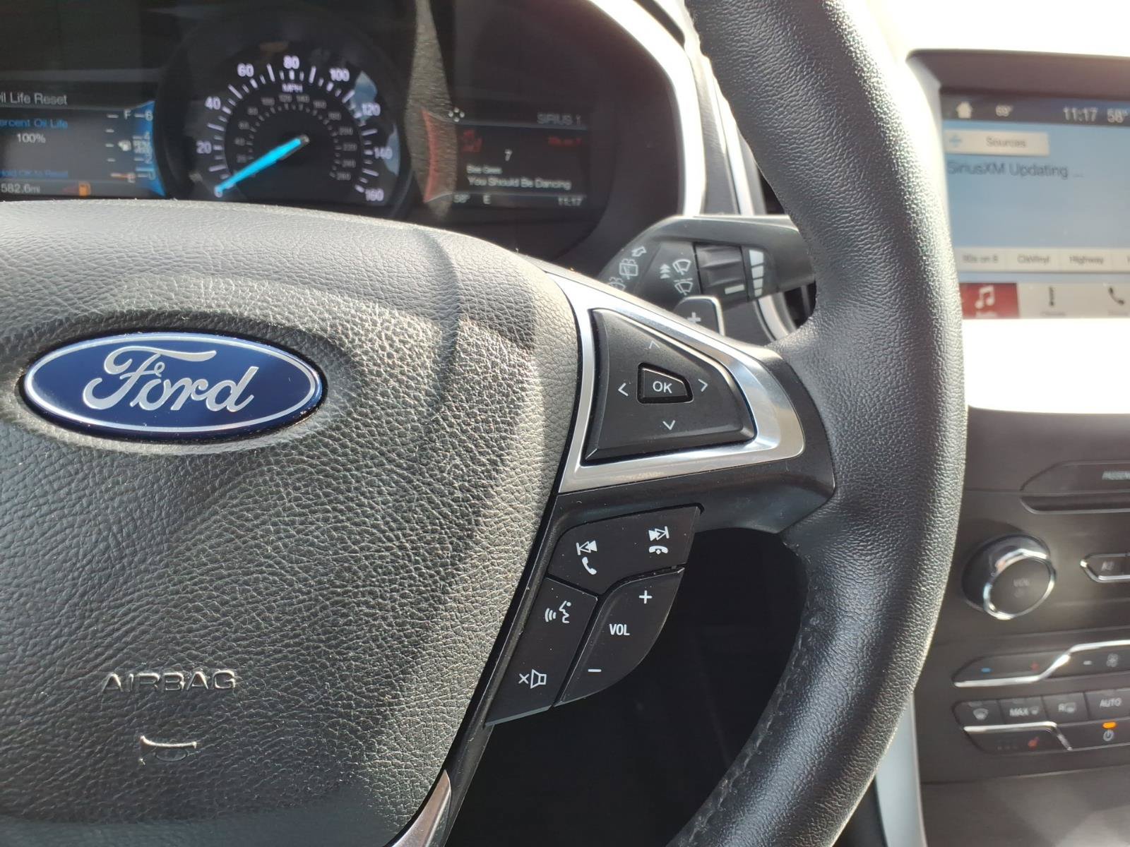 Used 2018 Ford Edge SEL w/ Equipment Group 201A AWD/4WD image 19