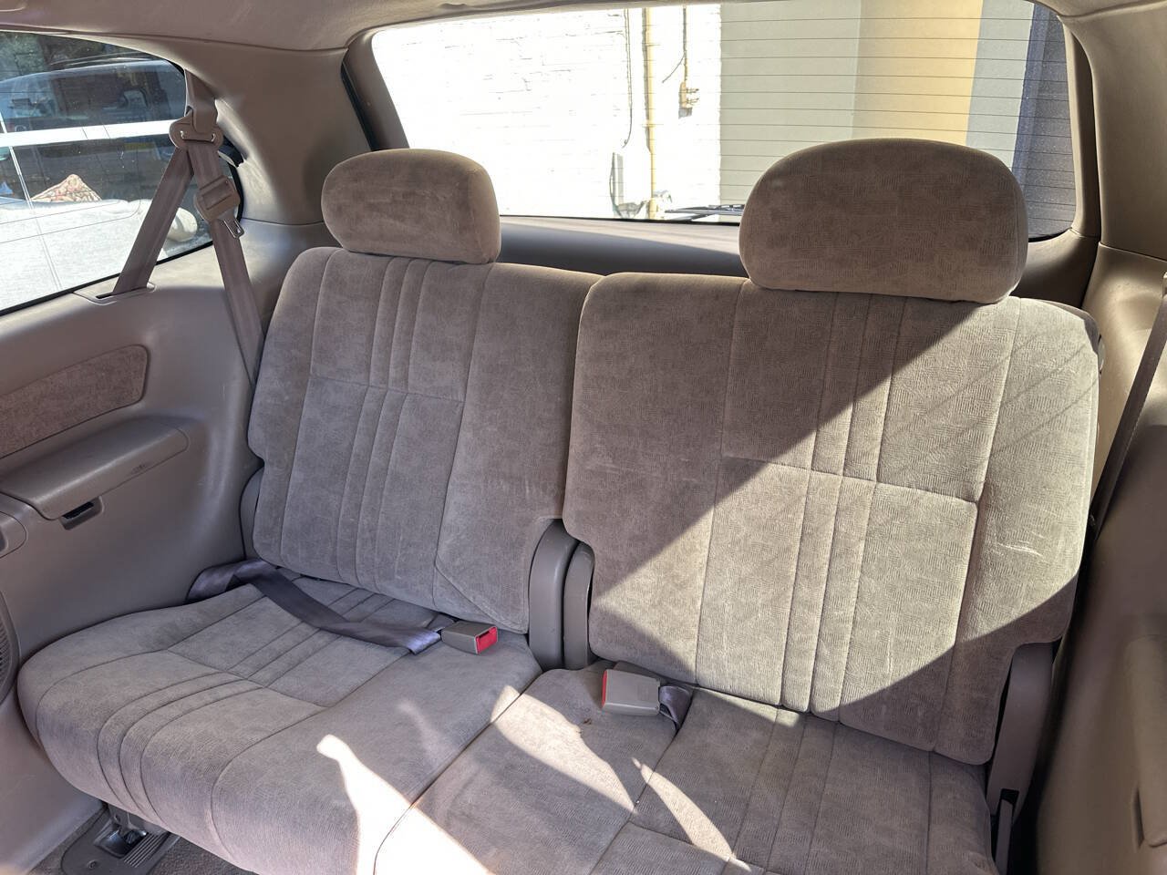 Used 2001 Toyota Sienna LE w/ LE Upgrade Pkg 2 FWD image 7