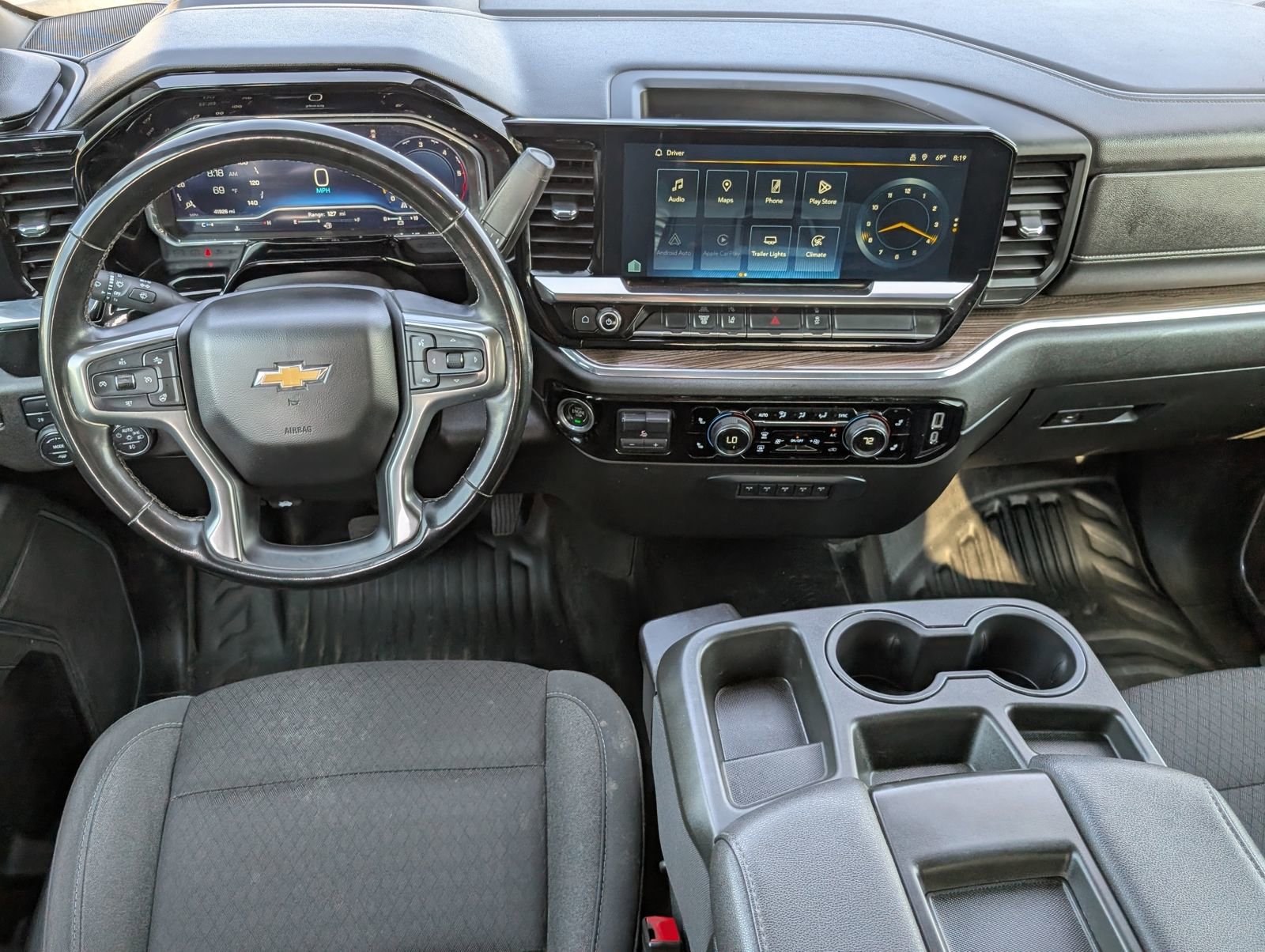 Used 2024 Chevrolet Silverado 2500 LT w/ Convenience Package image 10