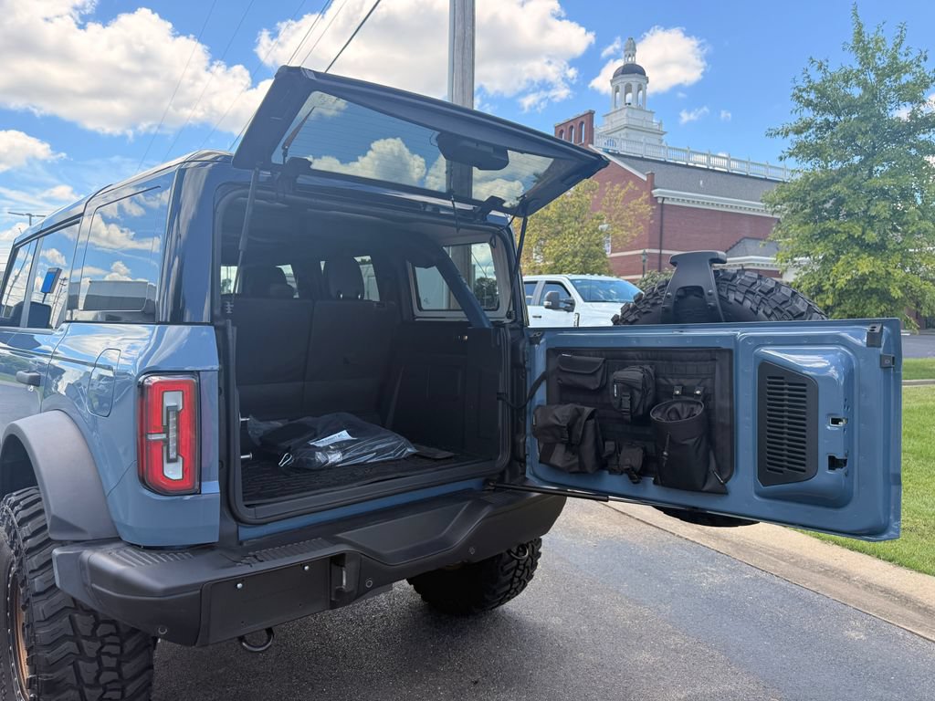 Used 2024 Ford Bronco Badlands AWD/4WD image 11