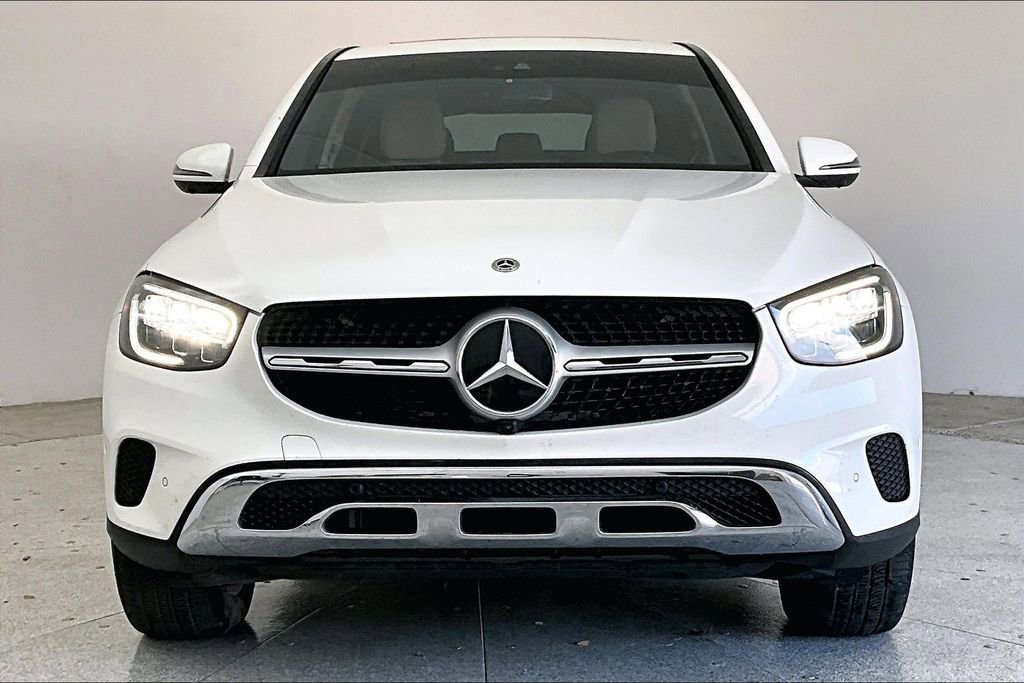 Used 2023 Mercedes-Benz GLC 300 4MATIC Coupe image 6
