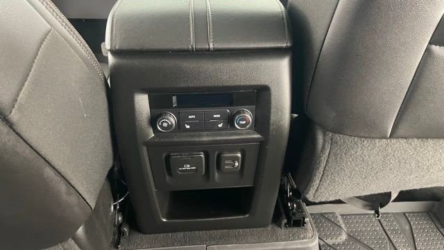 Used 2024 Chevrolet Traverse High Country image 47
