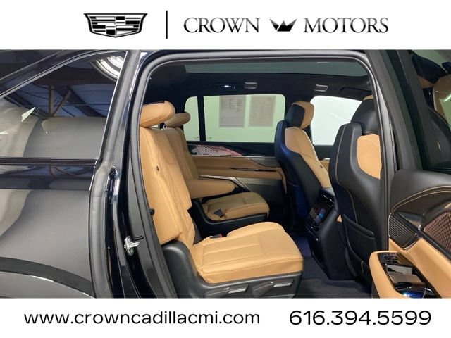 Certified 2025 Cadillac Escalade IQ Sport 2 AWD/4WD image 25