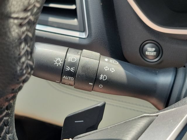Used 2023 Subaru Ascent Limited w/ Technology Package AWD/4WD image 26