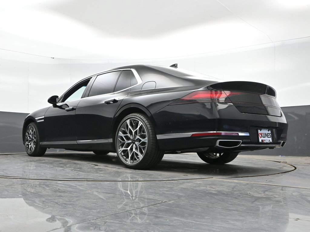 Used 2023 Genesis G90 3.5T AWD/4WD image 49
