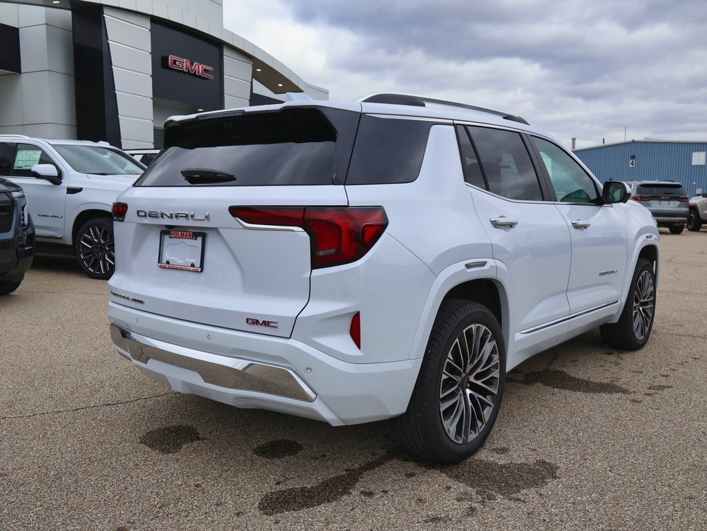 New 2026 GMC Terrain Denali w/ LPO, Floor Liner Package image 3