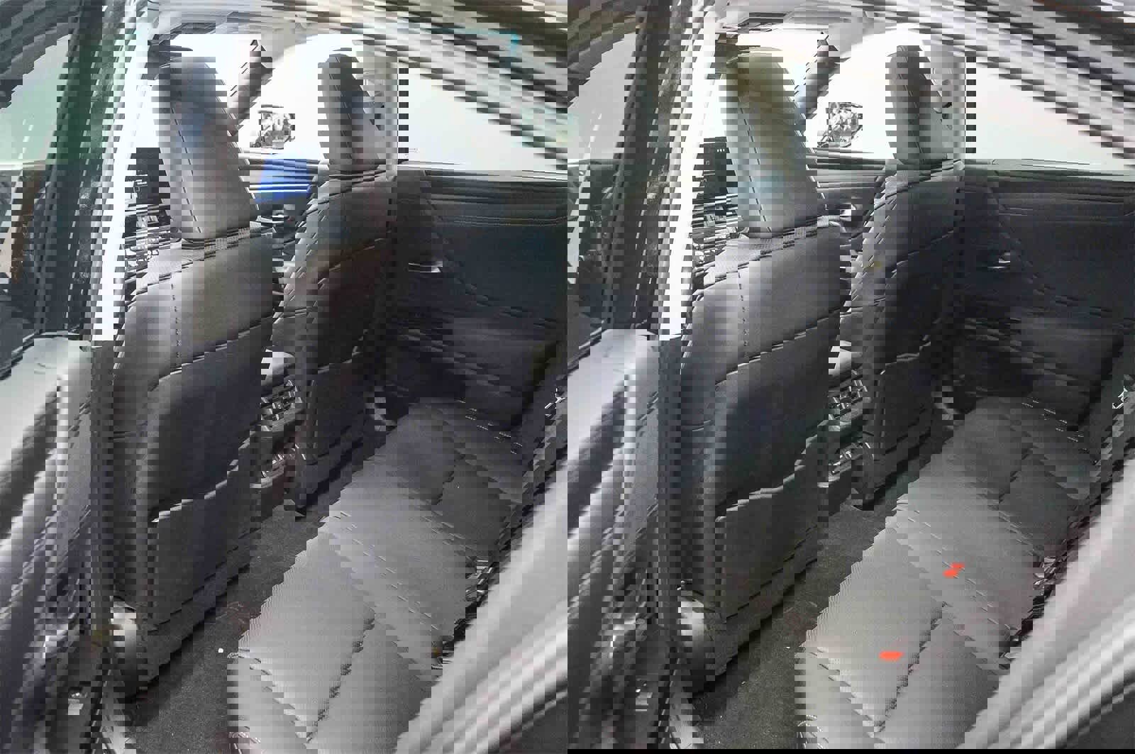 Used 2023 Lexus ES 350 w/ Premium Package image 19