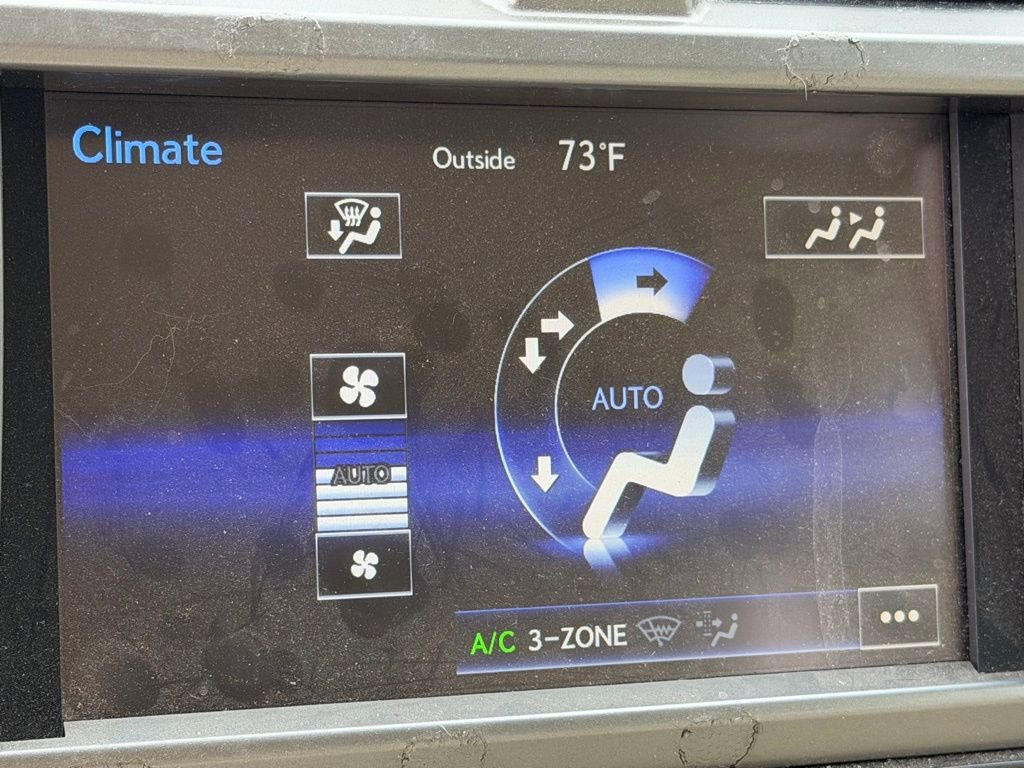 Used 2016 Lexus GX 460 w/ Premium Package image 23